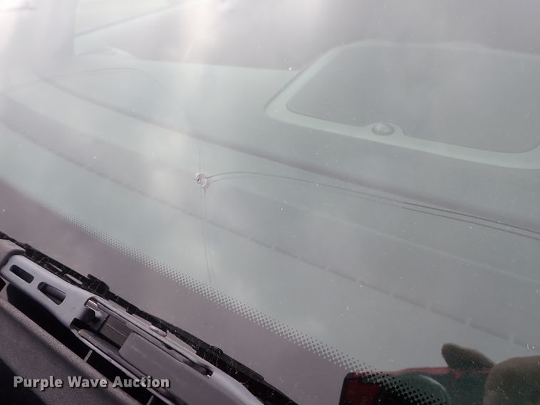 image for item DC1422 2012 Chevrolet Captiva SUV