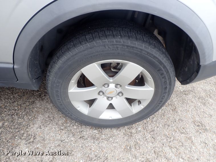 image for item DC1422 2012 Chevrolet Captiva SUV
