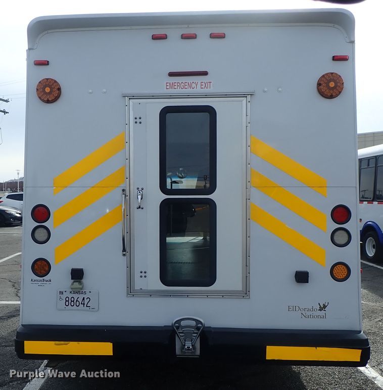 image for item DC3367 2015 Ford Econoline E450 Eldorado Advantage shuttle bus