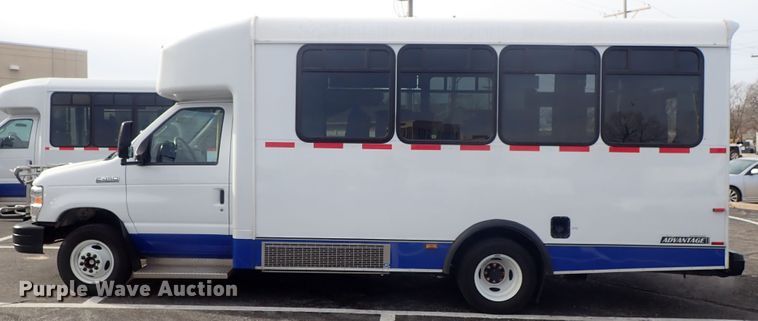 image for item DC3367 2015 Ford Econoline E450 Eldorado Advantage shuttle bus