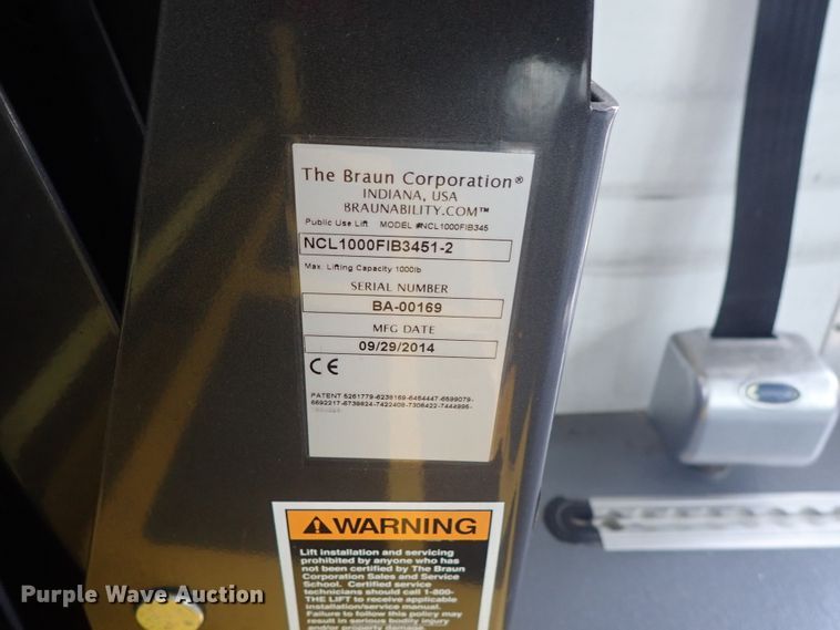 image for item DC3367 2015 Ford Econoline E450 Eldorado Advantage shuttle bus