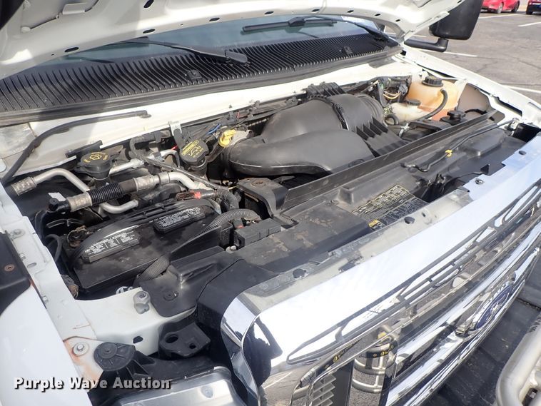 image for item DC3367 2015 Ford Econoline E450 Eldorado Advantage shuttle bus