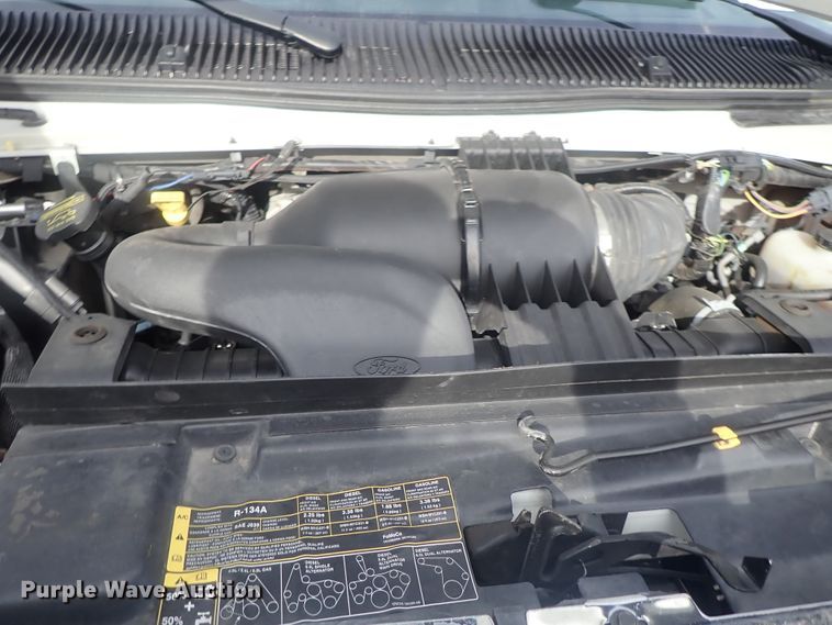 image for item DC3367 2015 Ford Econoline E450 Eldorado Advantage shuttle bus