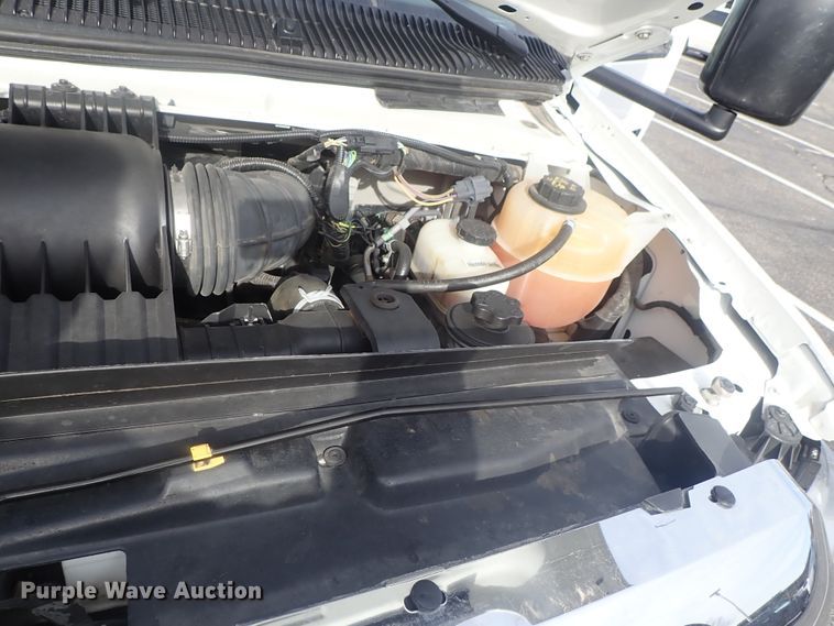 image for item DC3367 2015 Ford Econoline E450 Eldorado Advantage shuttle bus