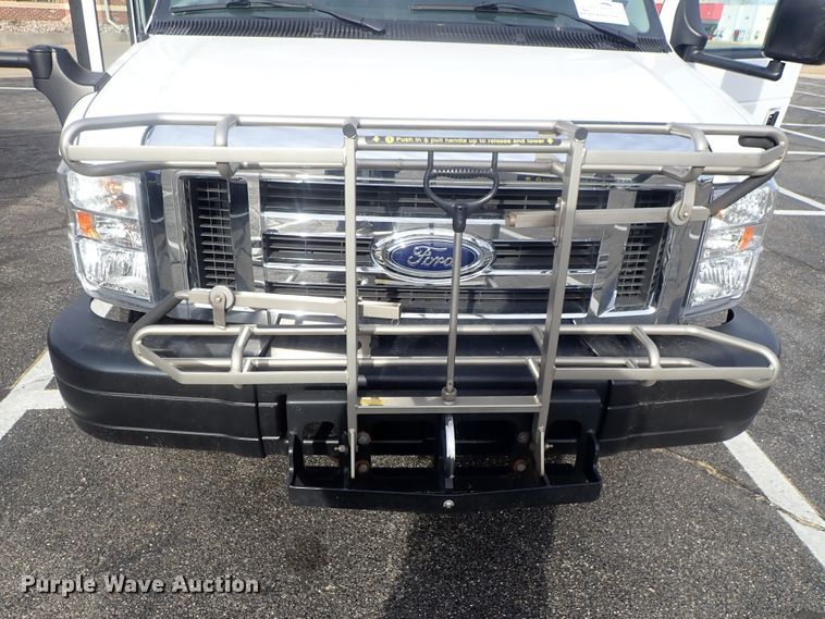 image for item DC3367 2015 Ford Econoline E450 Eldorado Advantage shuttle bus