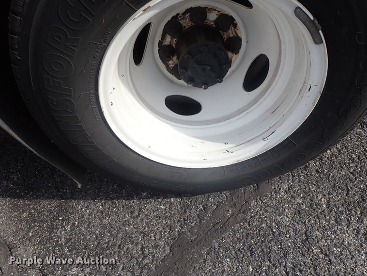 image for item DC3367 2015 Ford Econoline E450 Eldorado Advantage shuttle bus