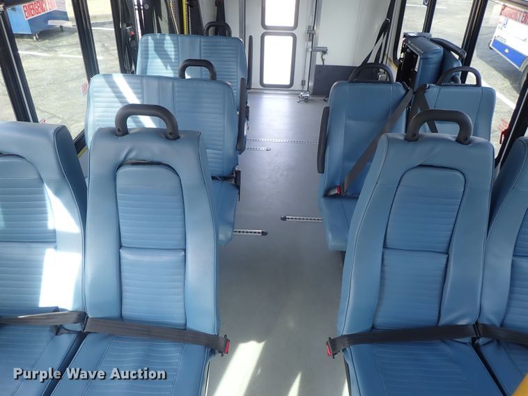 image for item DC3368 2016 Ford Econoline E450 Eldorado Aerotech shuttle bus