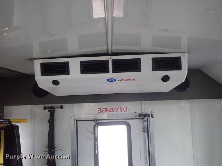 image for item DC3368 2016 Ford Econoline E450 Eldorado Aerotech shuttle bus