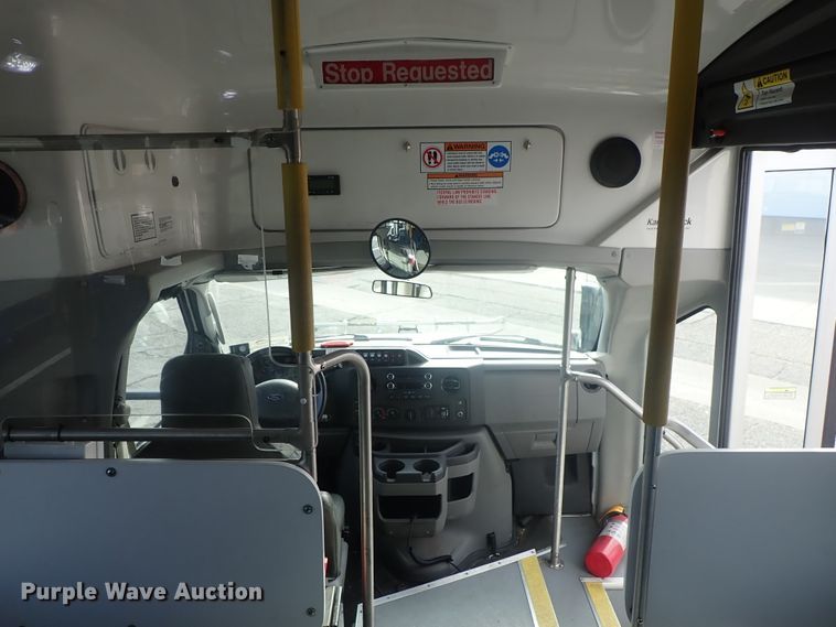 image for item DC3368 2016 Ford Econoline E450 Eldorado Aerotech shuttle bus