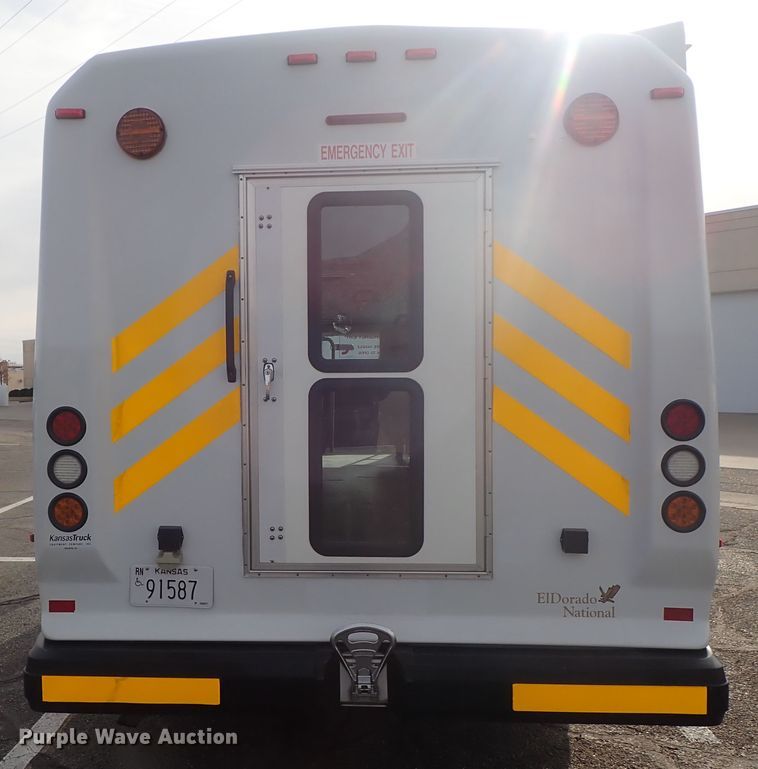 image for item DC3368 2016 Ford Econoline E450 Eldorado Aerotech shuttle bus