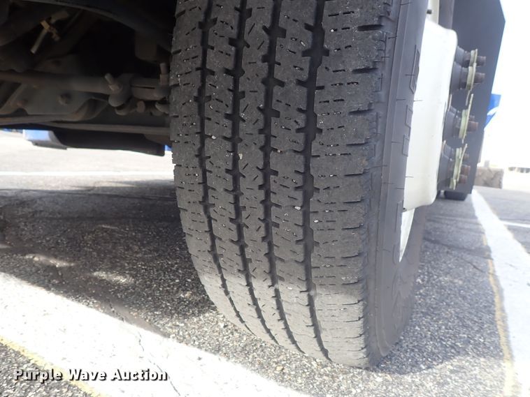 image for item DC3368 2016 Ford Econoline E450 Eldorado Aerotech shuttle bus