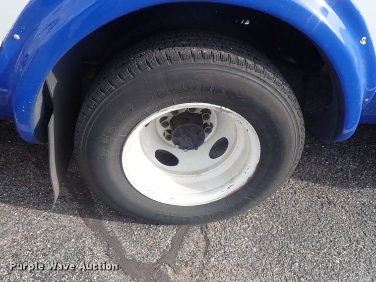 image for item DC3368 2016 Ford Econoline E450 Eldorado Aerotech shuttle bus