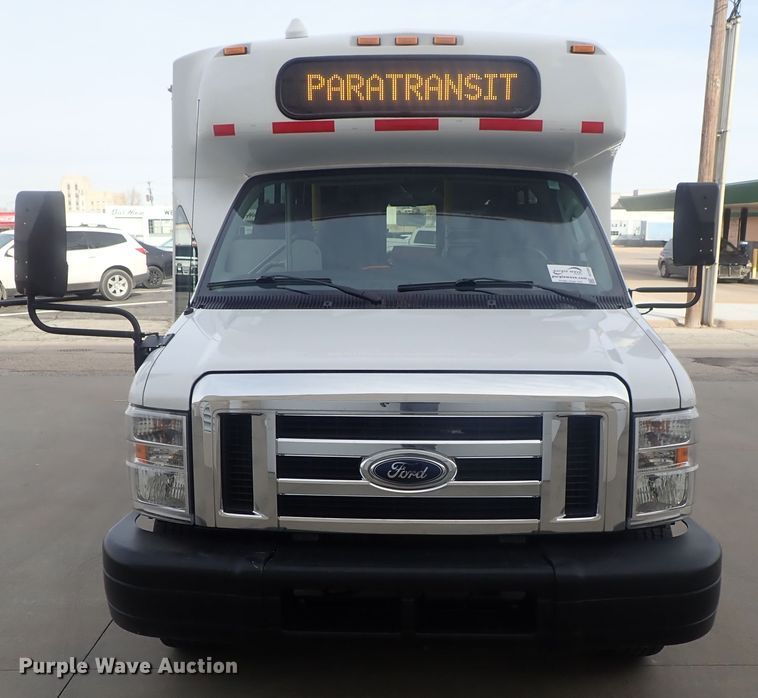 image for item DC3369 2014 Ford Econoline E450 Eldorado Aerotech shuttle bus