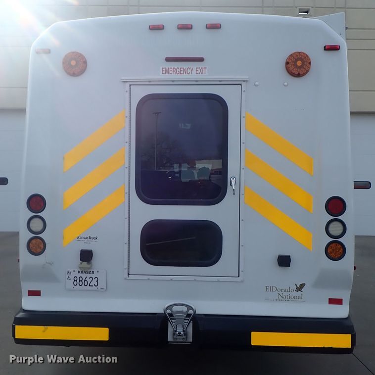 image for item DC3369 2014 Ford Econoline E450 Eldorado Aerotech shuttle bus