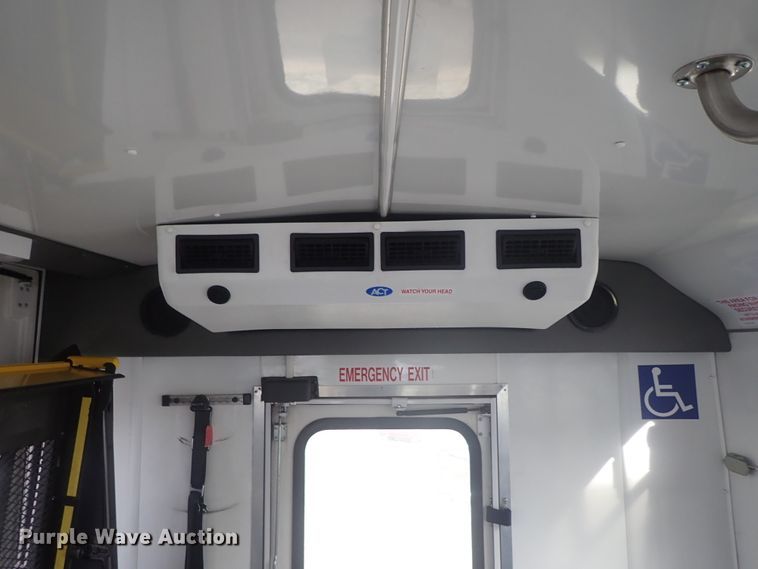 image for item DC3369 2014 Ford Econoline E450 Eldorado Aerotech shuttle bus