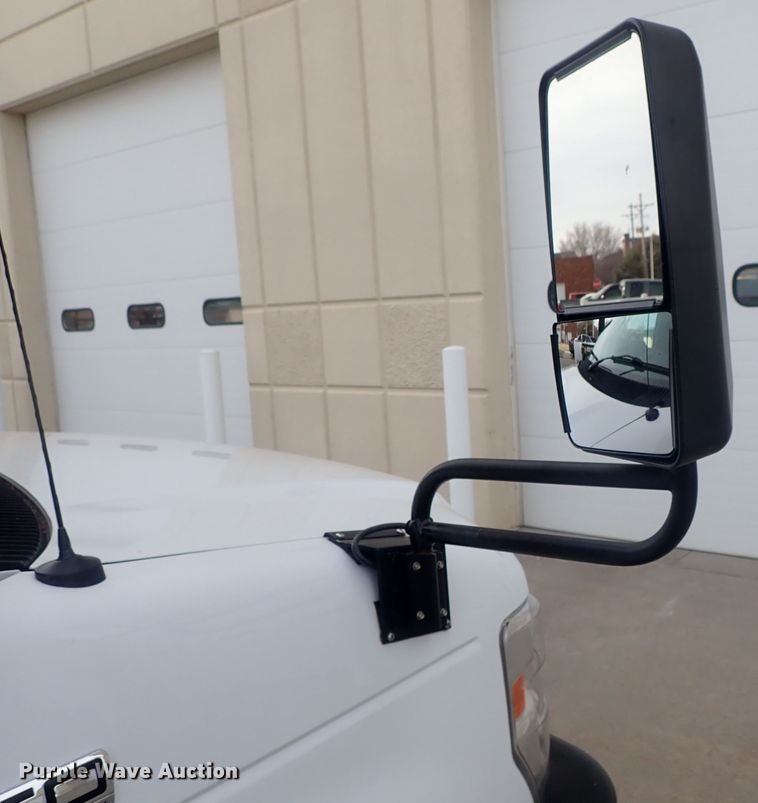 image for item DC3369 2014 Ford Econoline E450 Eldorado Aerotech shuttle bus