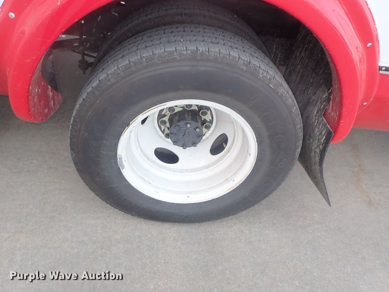 image for item DC3369 2014 Ford Econoline E450 Eldorado Aerotech shuttle bus