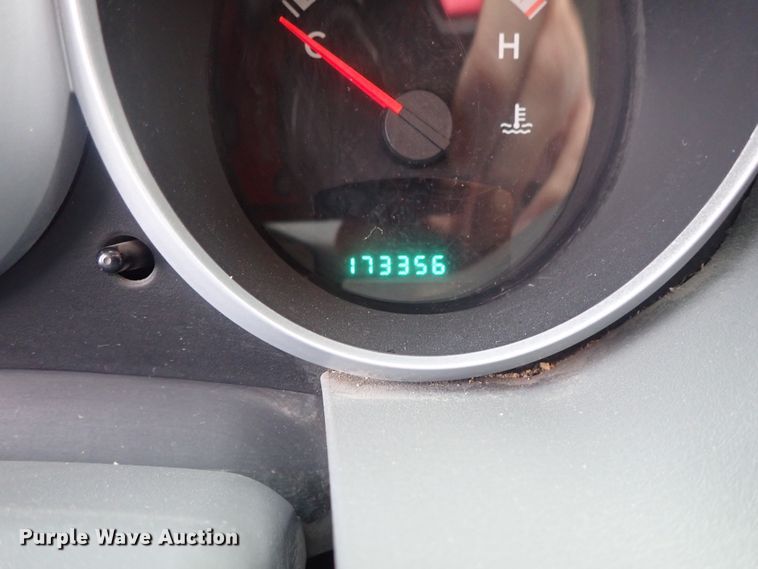 image for item DC3372 2010 Dodge Grand Caravan van