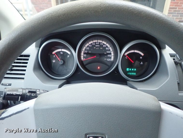 image for item DC3372 2010 Dodge Grand Caravan van