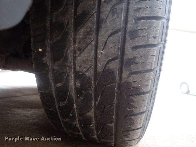 image for item DC3372 2010 Dodge Grand Caravan van