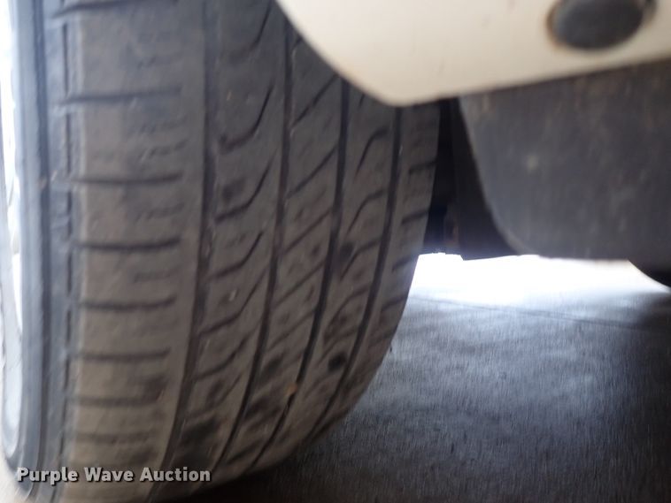 image for item DC3372 2010 Dodge Grand Caravan van