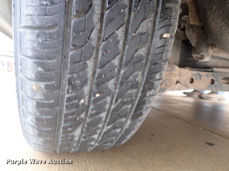 image for item DC3372 2010 Dodge Grand Caravan van