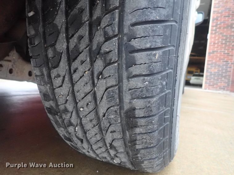 image for item DC3372 2010 Dodge Grand Caravan van