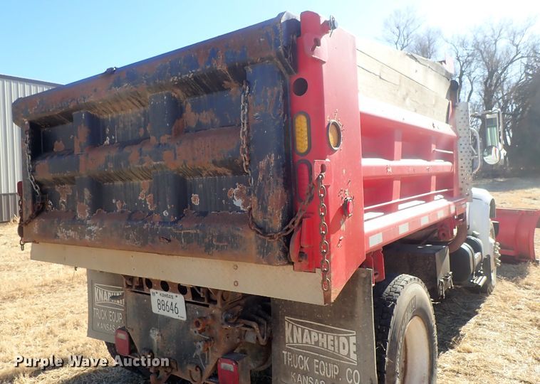 image for item DC3378 1998 International 4900 dump truck