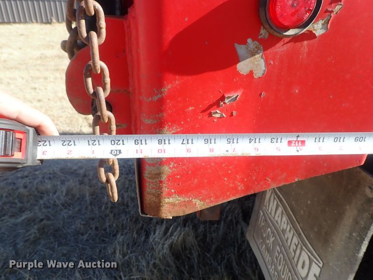 image for item DC3378 1998 International 4900 dump truck