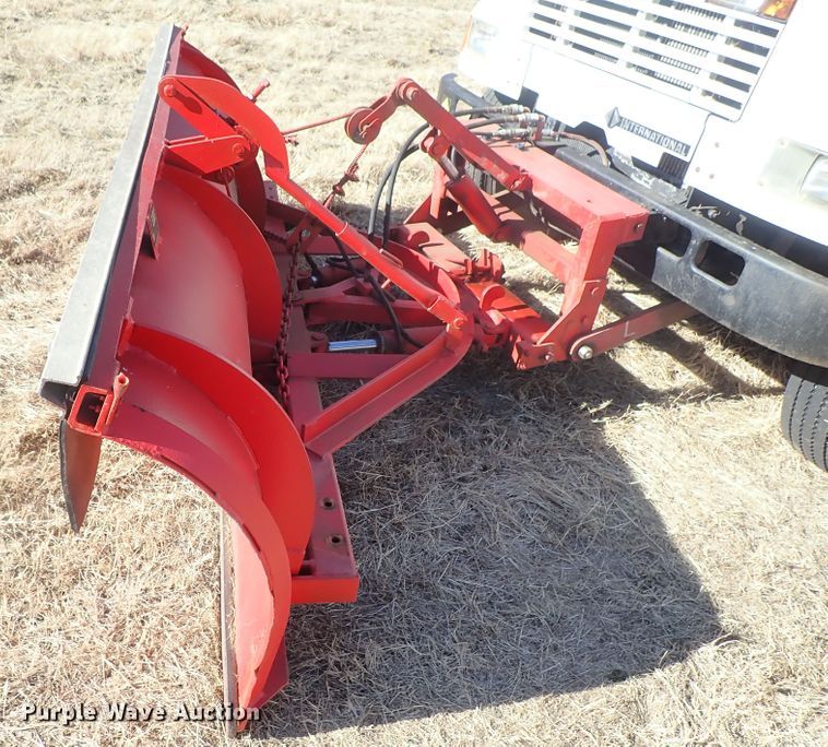 image for item DC3378 1998 International 4900 dump truck