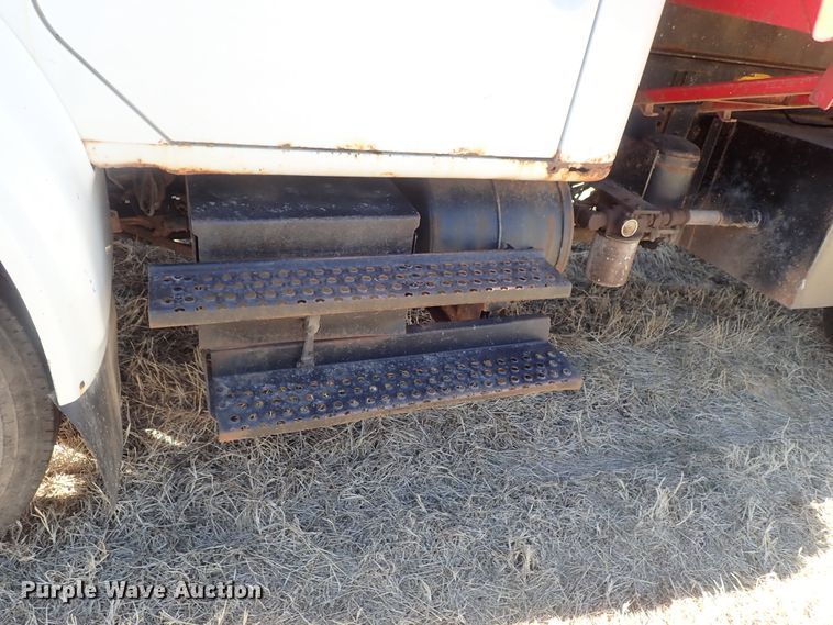 image for item DC3378 1998 International 4900 dump truck