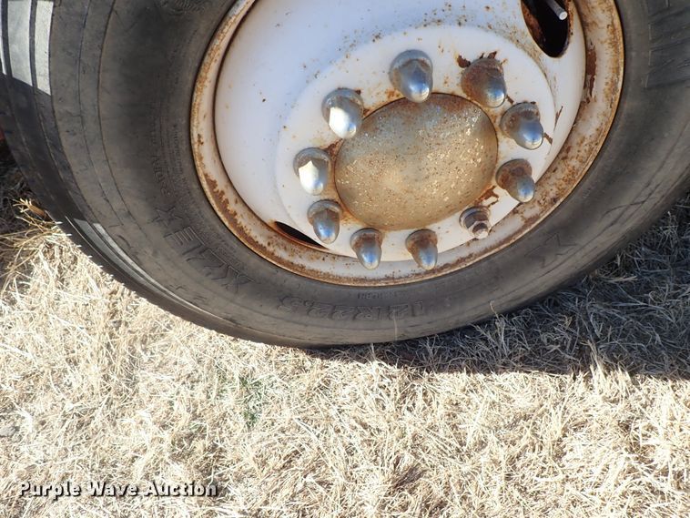 image for item DC3378 1998 International 4900 dump truck