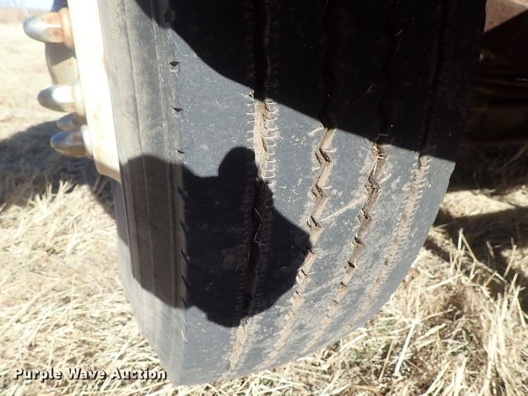 image for item DC3378 1998 International 4900 dump truck