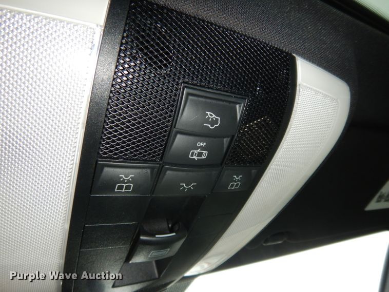 image for item DE4260 2009 Mercedes Benz C300