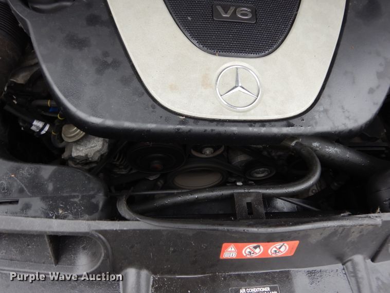 image for item DE4260 2009 Mercedes Benz C300