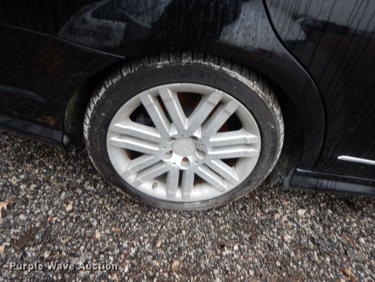 image for item DE4260 2009 Mercedes Benz C300