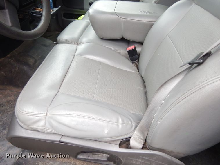 image for item DE4261 2006 Ford F150 SuperCab pickup truck