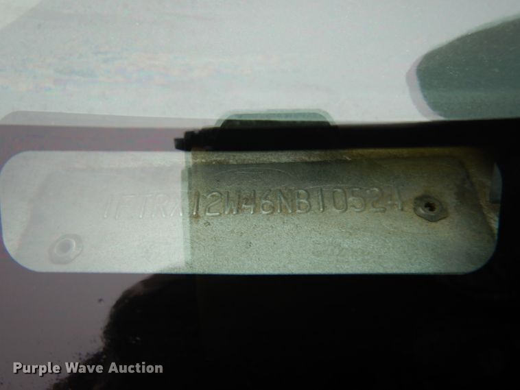 image for item DE4261 2006 Ford F150 SuperCab pickup truck