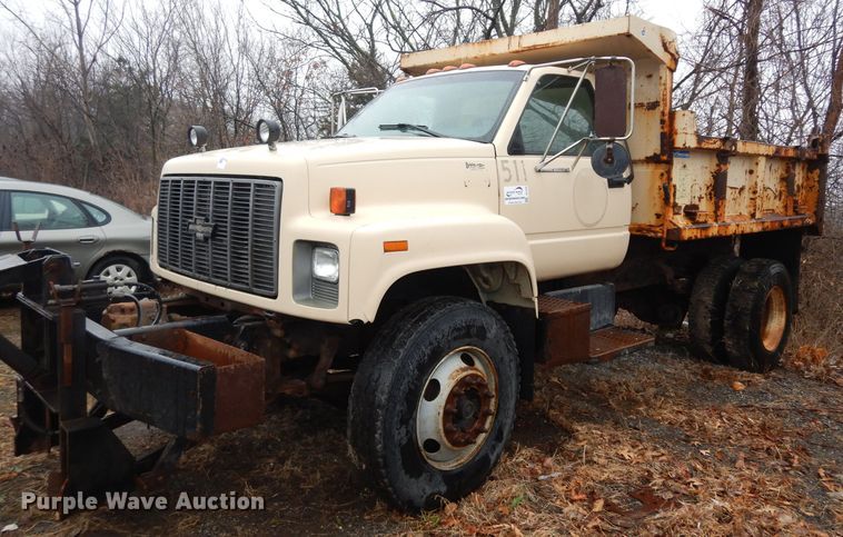 image for item DE4280 1999 Chevrolet C8500 dump truck