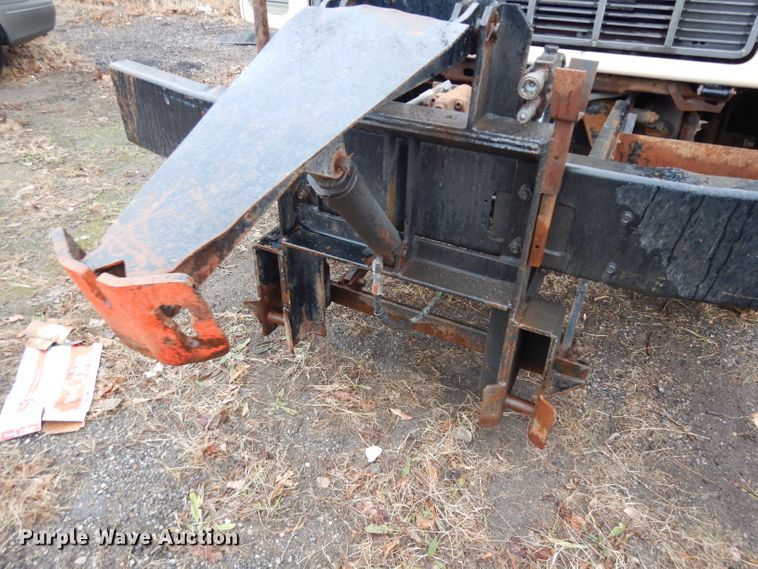 image for item DE4280 1999 Chevrolet C8500 dump truck