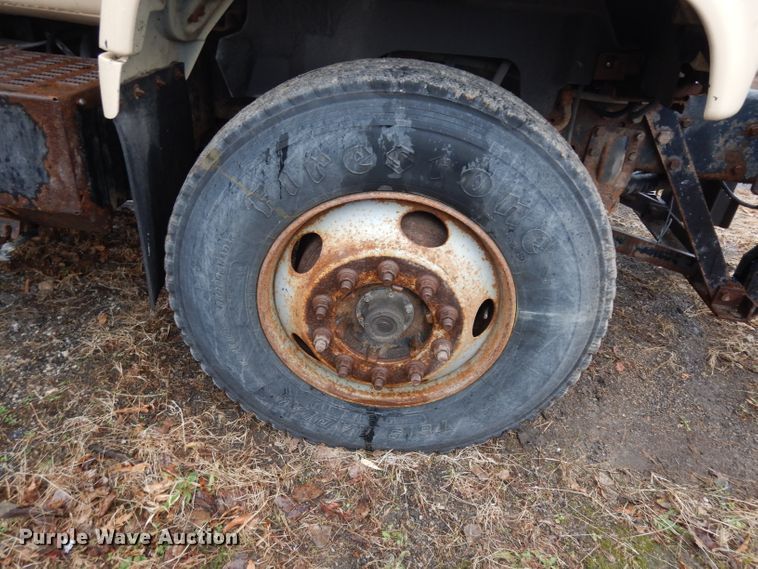 image for item DE4280 1999 Chevrolet C8500 dump truck