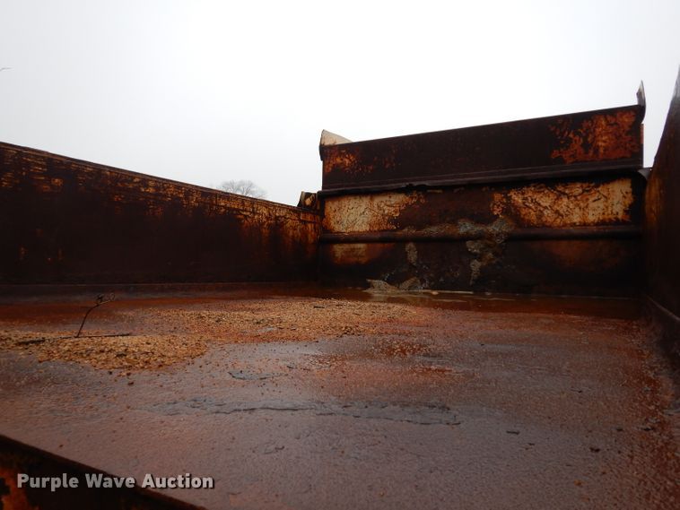 image for item DE4280 1999 Chevrolet C8500 dump truck