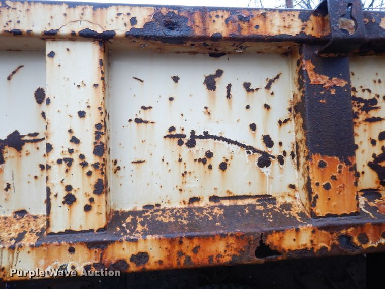 image for item DE4280 1999 Chevrolet C8500 dump truck