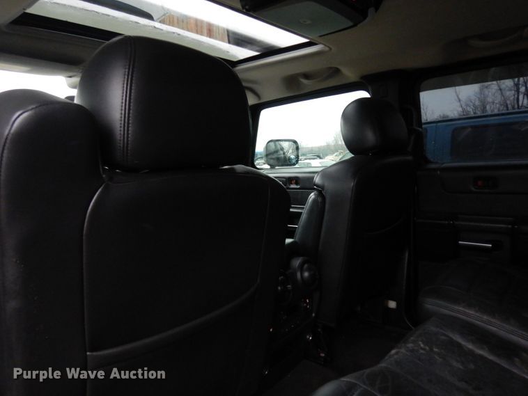 image for item DE4283 2005 Hummer H2 SUV