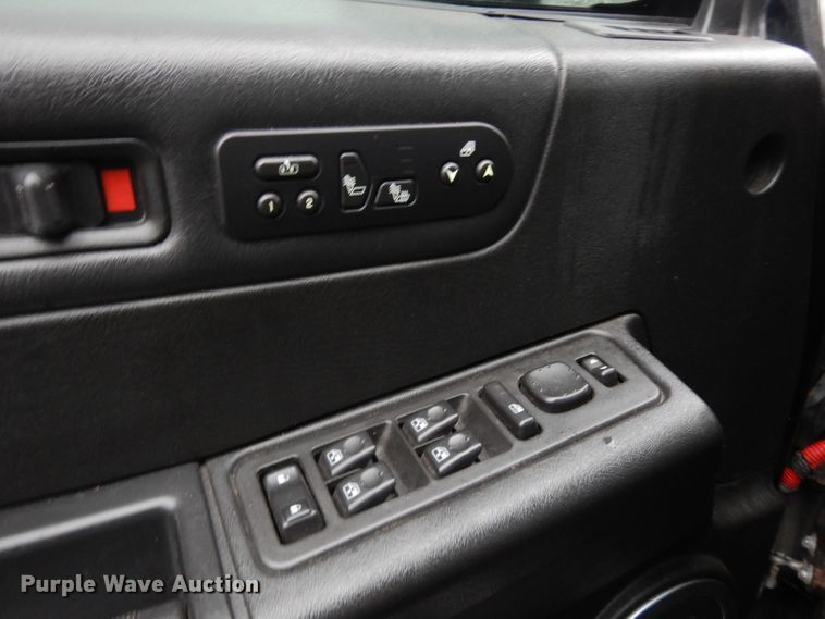 image for item DE4283 2005 Hummer H2 SUV