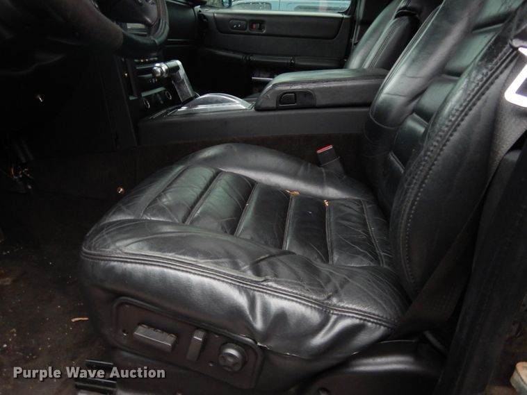 image for item DE4283 2005 Hummer H2 SUV