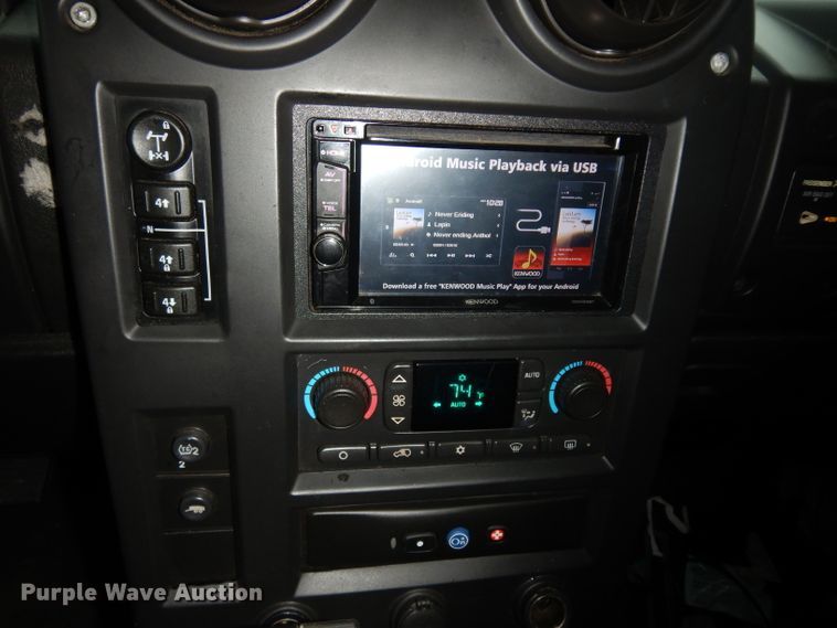 image for item DE4283 2005 Hummer H2 SUV