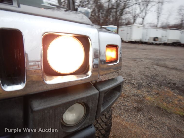 image for item DE4283 2005 Hummer H2 SUV