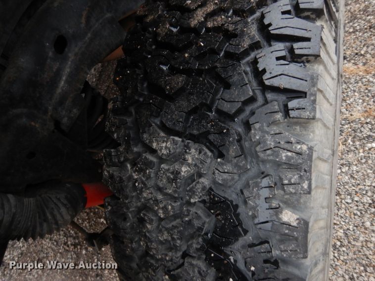 image for item DE4283 2005 Hummer H2 SUV