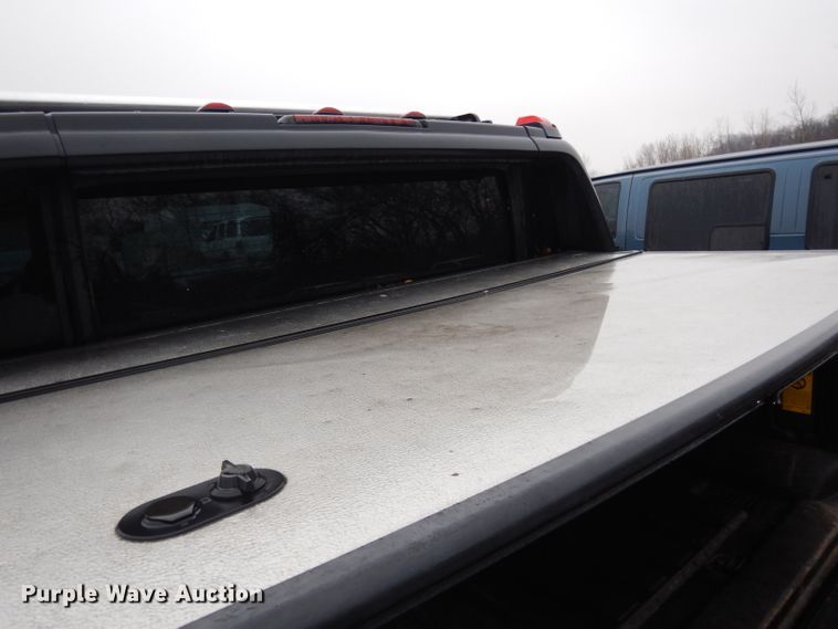 image for item DE4283 2005 Hummer H2 SUV